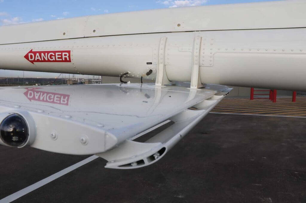 A slotted horizontal stabilizer is mounted on the underside of the tail boom. The author discovered it does a nice job of keeping the cabin level in cruise.