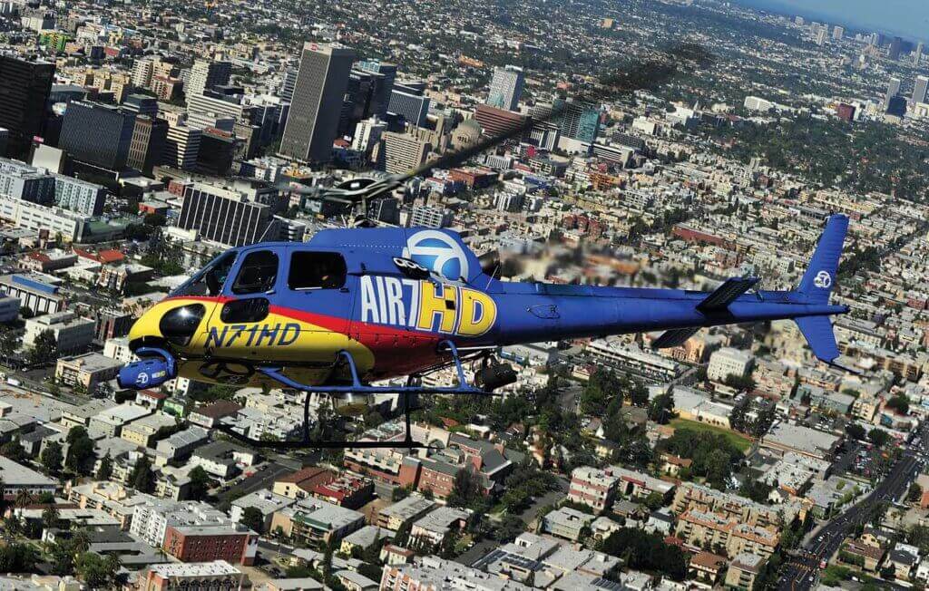 Air 7 HD banks right toward Wilshire Blvd in the heart of Los Angeles.