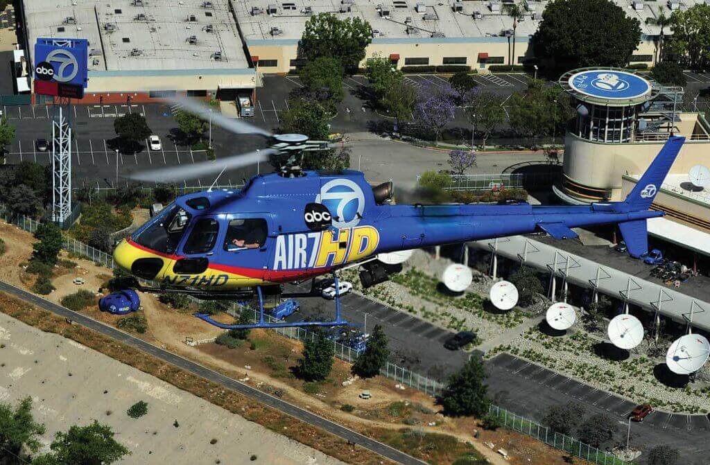 Air 7 HD passes the ABC7 studio, located near Los Angeles. The studio has its own helipad if it is ever needed.