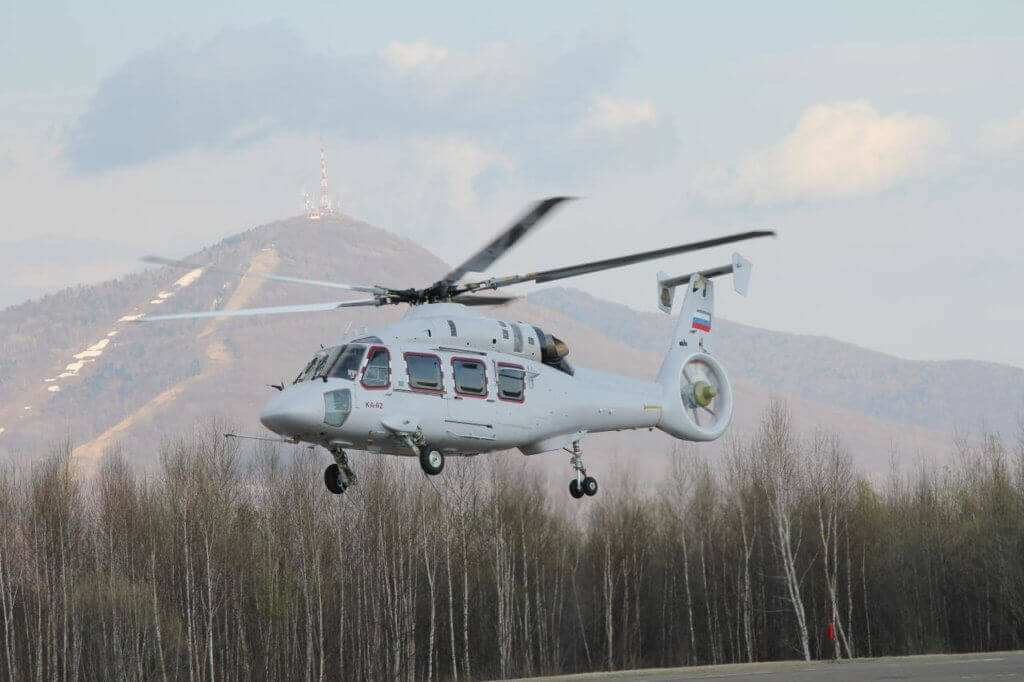 Kamov Ka-62 in flight