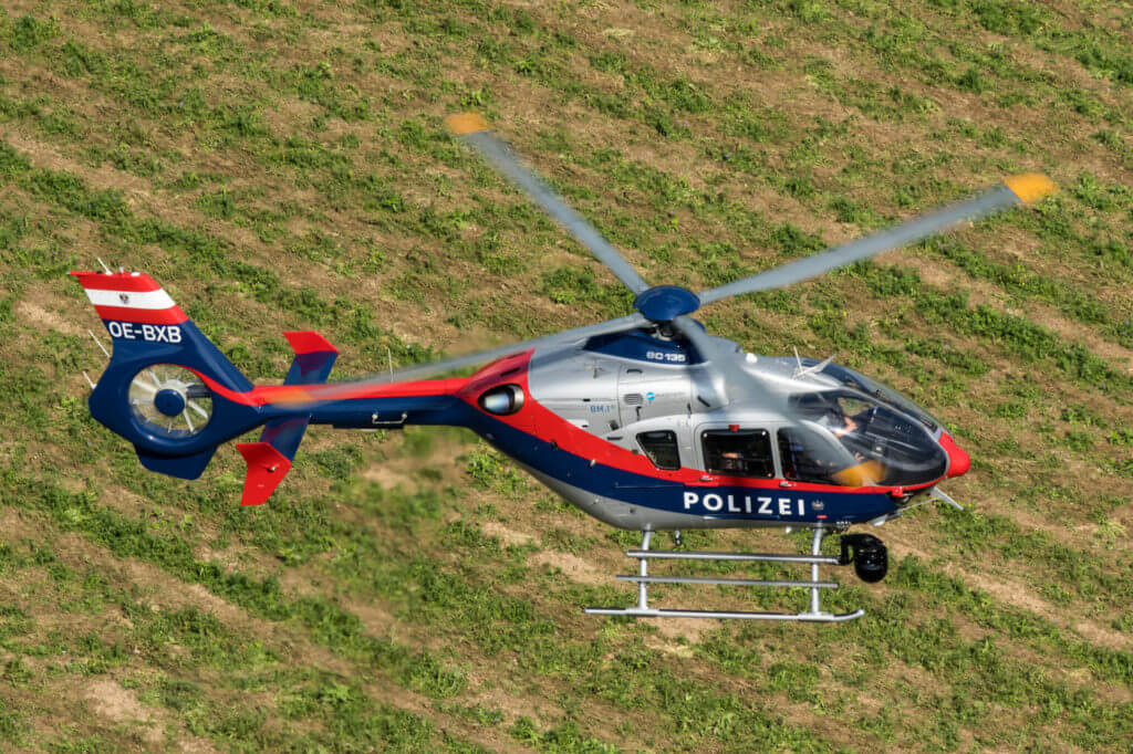 Another participant from the public sector at the event was the Austrian Police Air Support Unit, which demonstrated its capabilities with its Airbus EC135. Florian Szczepanek and Alexander Schwarz Photo